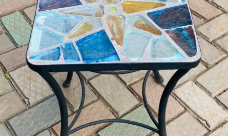 round glass side table